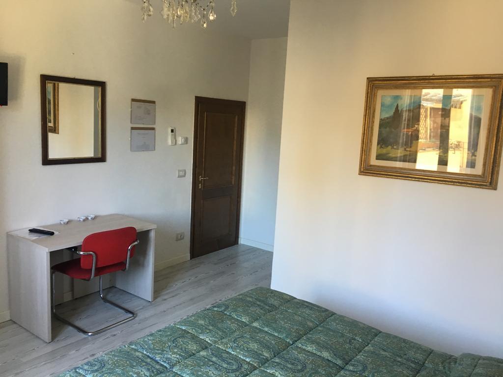 Guest House Il Naif Firenze Esterno foto